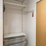 Easy Access Bright 1br With Underground Parking