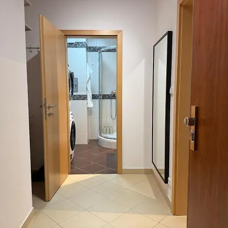 Apartamento Easy Access Bright 1br With Underground Parking