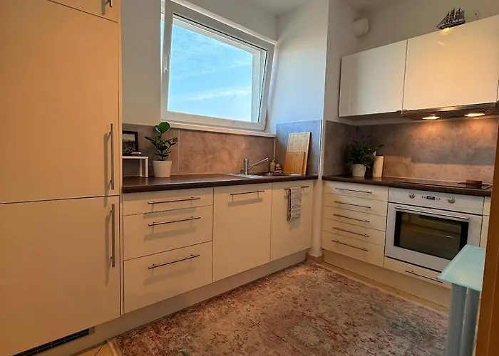 Easy Access Bright 1br With Underground Parking * Prag